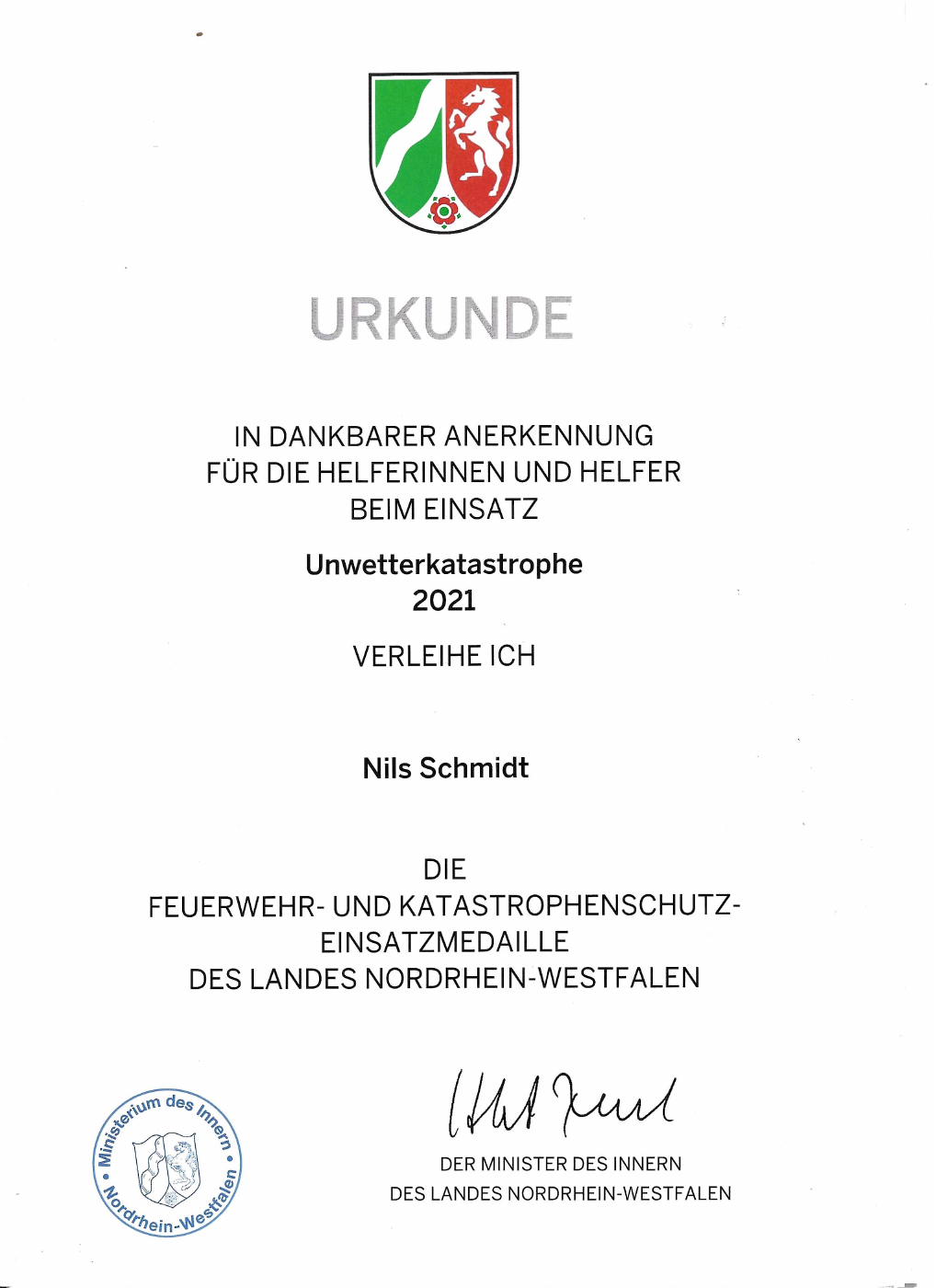 Urkunde für Nils Schmidt: Feuerwehr- und Katastrophenschutz-Einsatzmedaille Nordrhein-Westfalen, Unwetterkatastrophe 2021